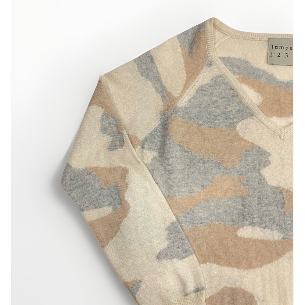 Jumper 1234 Camo Cashmere Sweater V Neck Beige Gray White Women's Size L - Picture 2 of 11